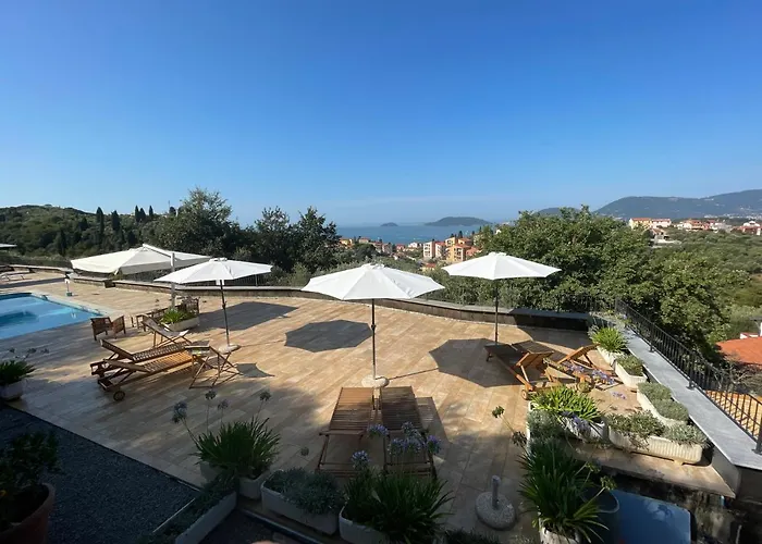Villa Antonini.